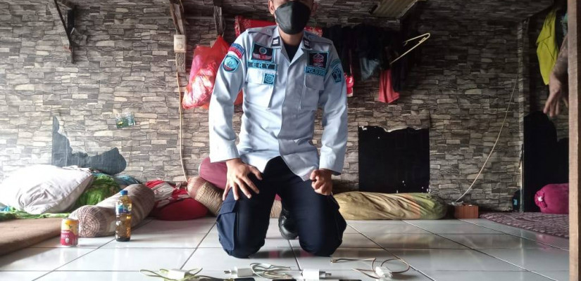 Barang bukti yang diamankan.