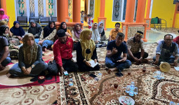 Reses di Samboja, Farida Komitmen Tuntaskan Soal Infrastruktur Jalan di Dua Kelurahan
