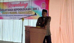 Salehuddin Apresiasi Program SSK Yang Diluncurkan BKKBN di SMAN 3 Unggul Tenggarong