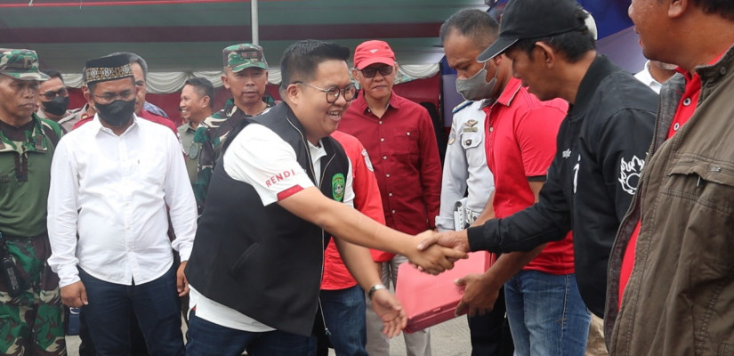 Wakil Bupati Kutai Kartanegara (Kukar), Rendi Solihin melakukan kunjungan di Kecamatan Muara Jawa.
