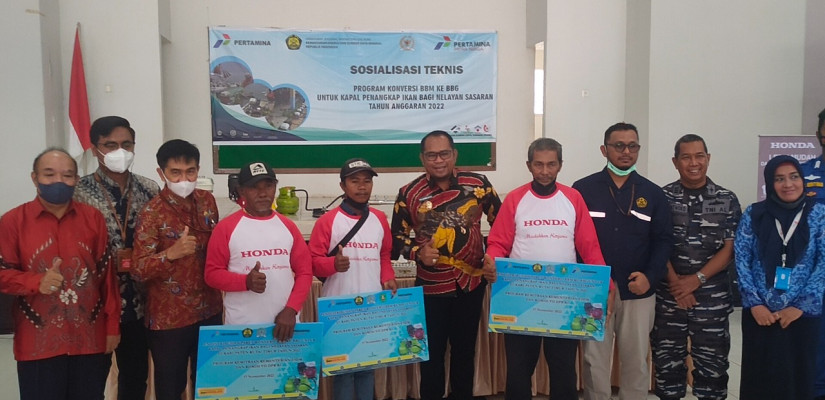 Sosialisasi Teknis Program Konversi Bahan Bakar Minyak (BBM) ke Bahan Bakar Gas (BBG) untuk kapal penangkap ikan bagi Nelayan.