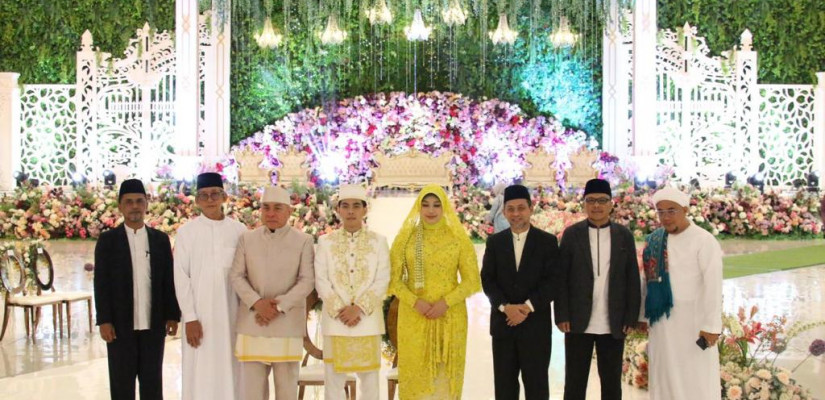 Pernikahan anak dari Gubernur Kaltim Isran Noor. (Sumber: Biro Adpim Pemprov Kaltim).