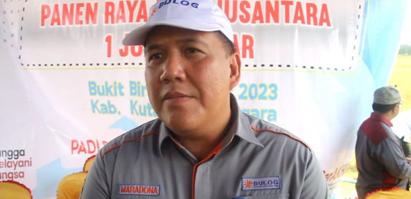 Kepala Perum Bulog Cabang Samarinda, Maradona Singal.