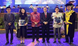 Pemkab Kukar Terima Penghargaan Dari Universitas Widya Gama Mahakam Samarinda