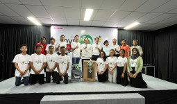 Sharp Indonesia Kunjungi SMAN 1 Samarinda Ajak Siswa Peduli Lingkungan