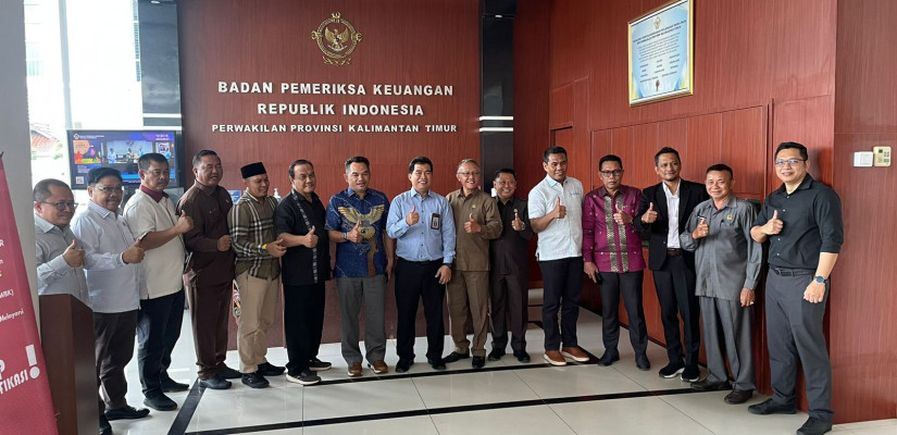 Pertemuan DPRD Kaltim dan BPK untuk konsultasi soal LHP BPK atas Laporan Keuangan Pemerintah Provinsi Kalimantan Timur Tahun Anggaran 2022.