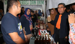 Bazar UMKM Teluk Pandan, Diharapkan Penghasilan Pelaku UMKM Meningkat