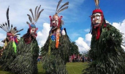 Festival Hudoq Kawit Huang Bahau, Tradisi Unik Masyarakat Dayak di Kutai Barat