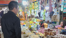 Genjot Upaya Ramaikan Pasar Disperindag Kutim Monitoring di PIS