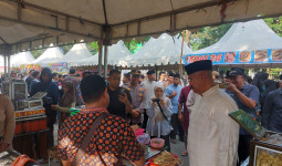 Bupati Kukar Resmikan Lorong Pasar Ramadan di Kawasan Masjid Agung Tenggarong