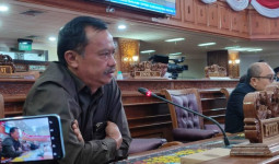 Interupsi Piter Palinggi di Rapat Paripurna DPRD Kutim: Perda Harus Tepat Sasaran dan Ditegakkan