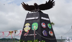 Tugu Latsitarda di Taman Titik Nol Tenggarong Diresmikan