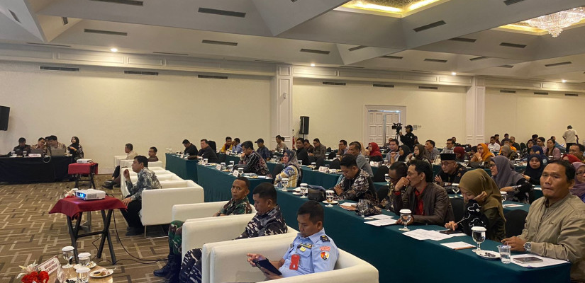 Rapat Pleno Terbuka Rekapitulasi dan Penetapan Daftar Pemilih Tetap (DPT) Kota Balikpapan di Hotel Grand Jatra Balikpapan. (Media Center KPU Kaltim)