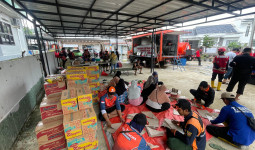 Banjir Bengkuring: BPBD Samarinda Dirikan Dapur Umum untuk 1.800 Warga Terdampak 