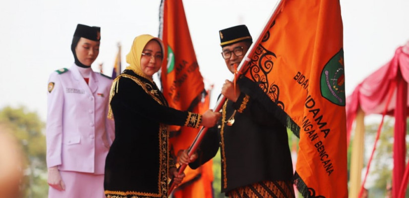 Upacara Peringatan Hari Ulang Tahun (HUT) Provinsi Kalimantan Timur yang ke-68 di Gelora Kadrie Oening Sempaja pada Kamis (9/1/2025). Foto: Diskominfo Kaltim