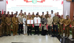 Pemkab Kukar Tandatangani Perjanjian Kerjasama Perdagangan Karbon