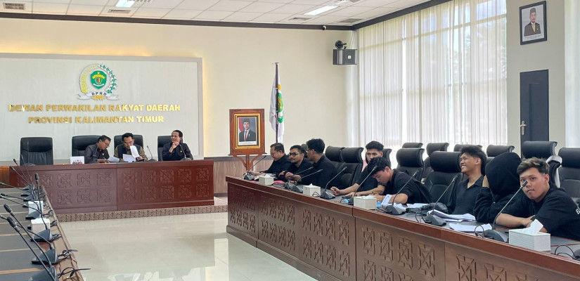 Warga Mahulu Datangi DPRD Kaltim, Tuntut Pemerataan Pembangunan dan Keadilan Sosial