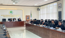 Warga Mahulu Datangi DPRD Kaltim, Tuntut Pemerataan Pembangunan dan Keadilan Sosial