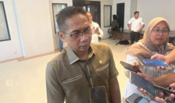 Firnadi Dorong Konstruksi Khusus untuk Jalan di Hulu Kukar