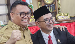 Bupati Aulia Ucapkan Selamat Dilantiknya Akbar Haka Sebagai Anggota DPRD Kukar
