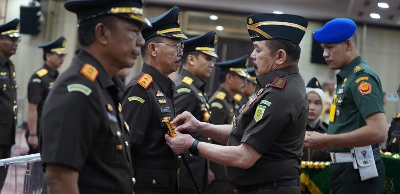 Jaksa Agung Lantik Sejumlah Pejabat, Supardi Resmi Jabat Kajati Kaltim