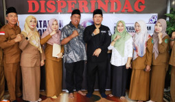 Pelepasan Dua ASN Disperindag yang Memasuki Masa Pensiun