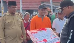 Pemkab Kukar Beri Penghargaan untuk Desa/Kelurahan yang Rutin Gotong Royong