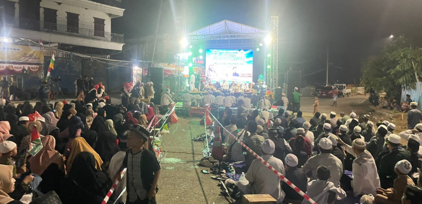 Loa Buah Bersalawat Jilid III: Meriahkan Bulan Maulid dengan Cinta kepada Nabi Muhammad SAW