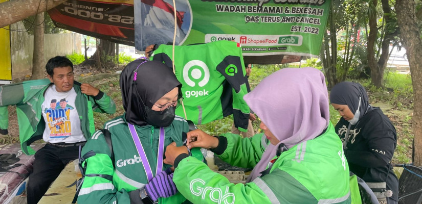 Ojol Samarinda Pakai Pita Hitam, Bentuk Solidaritas atas Gugurnya Affan Kurniawan