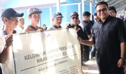 Pemkab Kukar Berikan Bantuan untuk Sektor Perikanan di Anggana