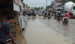 Jalan Tergenang Air, Warga Sempaja Selatan Sebut Ada Sumbatan pada Drainase Baru