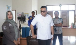 Bupati Kukar Tinjau Pusban Desa Segihan, Komitmen Perkuat Layanan Dasar Kesehatan