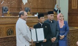 DPRD dan Pemkab Kutim Sepakati 27 Raperda Masuk Propemperda 2026