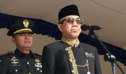 Pimpin Upacara HGN 2025, Bupati Kutim Tekankan Transformasi Kompetensi Guru