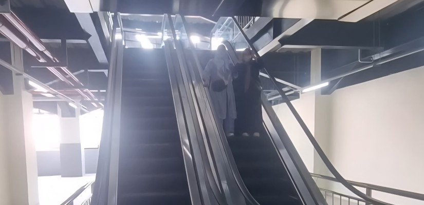 Pedagang Pasar Pagi Keluhkan Eskalator Sering Mati dan Jam Kunjungan hingga Sore Hari