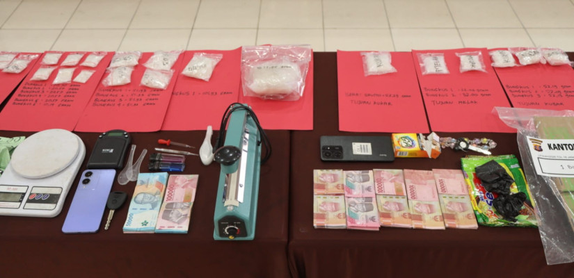 Polres Kukar Amankan 1,4 Kg Sabu, Tiga Tersangka Terancam 20 Tahun Penjara