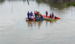 Tim SAR Gabungan Berhasil Mengevakuasi Jasad Sopir dan Satu Unit Truk dari Dasar Sungai Telen