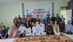 Alhamdulillah Sah, Meski Sempat Deg-degan: Kisah Pasangan Ikut Nikah Massal Kutai Timur