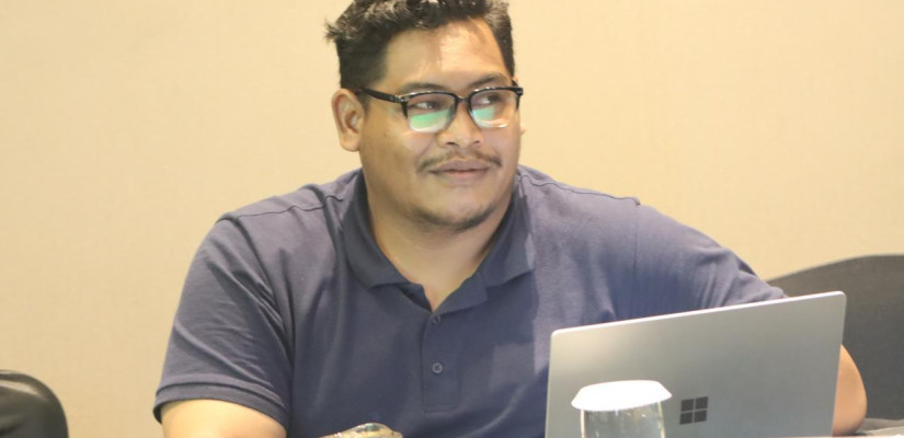 Memimpin Bukan Menikmati Privilese: Pesan Moral di Balik Gaduh Mobil Dinas