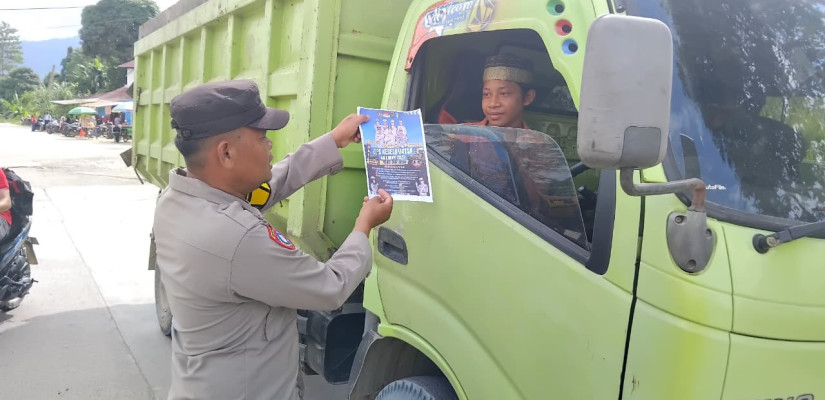 Ops Keselamatan Mahakam 2026, Polsek Kaliorang Edukasi Pengendara soal Tertib Lalu Lintas