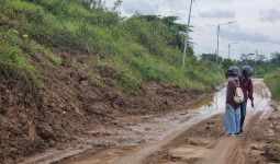 Ruas Jalan Tembus Merdeka-Pelita 3 Kembali Longsor, PUPR Ungkap Sejumlah Titik Masih Rawan
