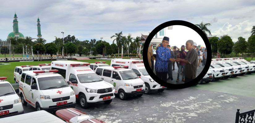 Penyerahan 40 unit ambulans yang didistribusikan kepada sembilan masjid, sembilan kerukunan, tiga yayasan, lima desa, enam rukun tetangga (RT), Palang Merah Indonesia (PMI), serta sejumlah organisasi kemasyarakatan dan keagamaan lainnya. (selasar/IST)