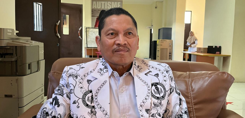 Foto: Sekretaris Disdikbud Bontang, Saparuddin saat ditemui di Aula Autis Center, Kelurahan Api-Api, Bontang Utara. (IST)