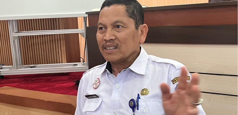 Sekretaris Disdikbud Bontang Saparuddin. (Doc. Populismedia)