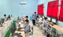 Disdikbud Nilai Pelaksanaan TKA SMP Negeri 4 Bontang ‘Berjalan Tertib’