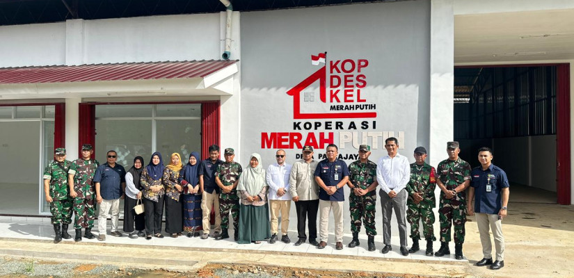 Peninjauan pembangunan Koperasi Merah Putih di Kutai Kartanegara. (IST)