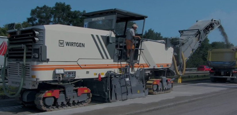 Penanganan jalan longsor di Jalan Letkol Pol H.M Asnawi Arbain oleh BBPJN. (IST)