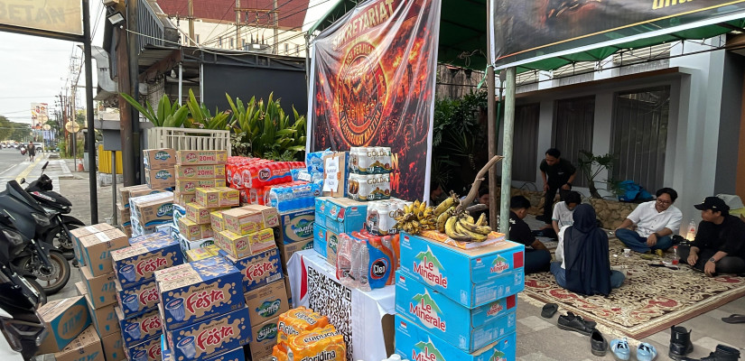 Berbagai Bentuk Donasi untuk Aliansi Rakyat Kaltim. Foto: Selasar/Boy