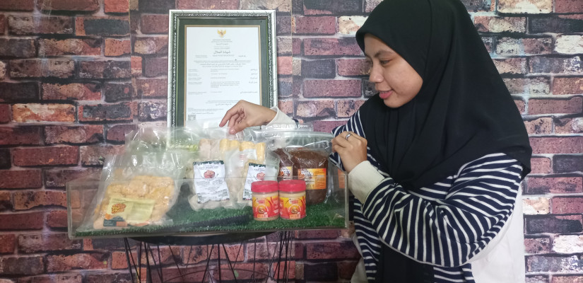 Berburu Berkah, Menuai Laba, Perjuangan Devita Bersama Lauk Nusantara