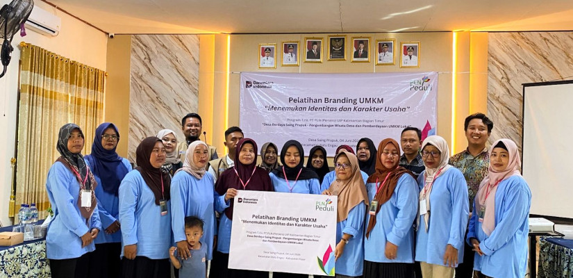 Perwakilan PLN UIP KLT & Peserta Pelatihan Branding UMKM. Foto: Ist